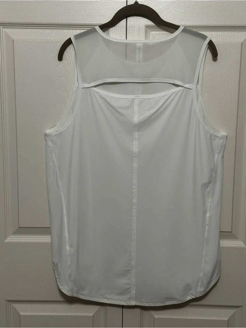 Lululemon Sculpt Tank in White Size 16 NWOT